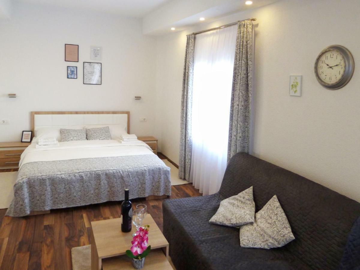 Apartment Petra I Nikola Selište Drežničko Buitenkant foto